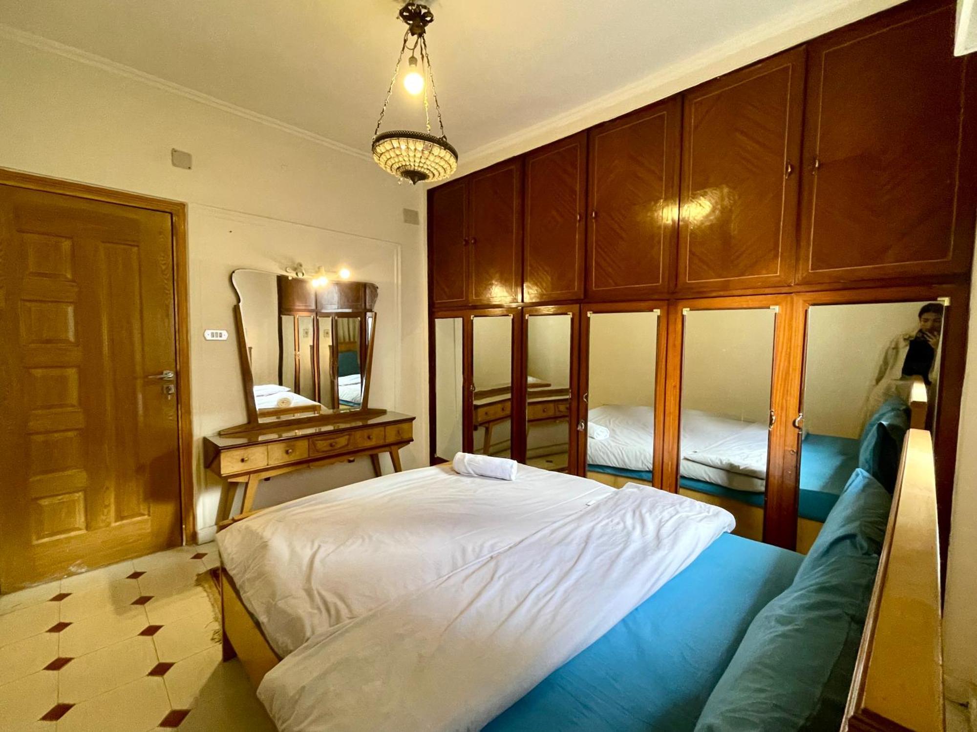 Cozy 2 Bedroom In Maadi 5 Minutes From The Nile! * Cairo